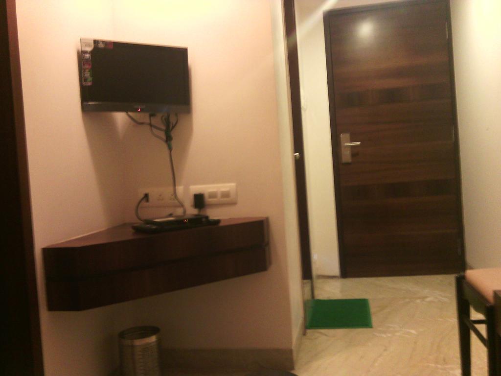 Hotel Better Home International Mumbai Rum bild